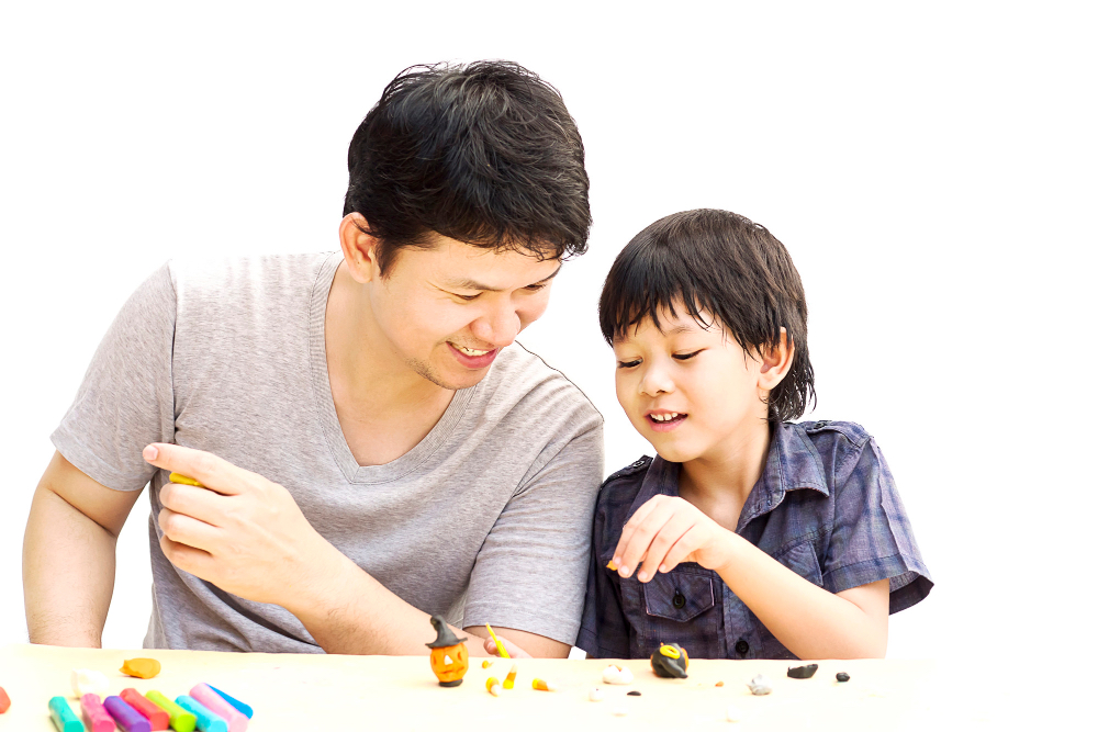 Peran Ayah dalam Bonding dengan Anak, Ini Rekomendasi Aktivitasnya